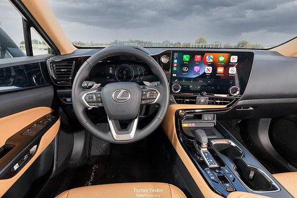 TF_Lexus-nx450h-226-