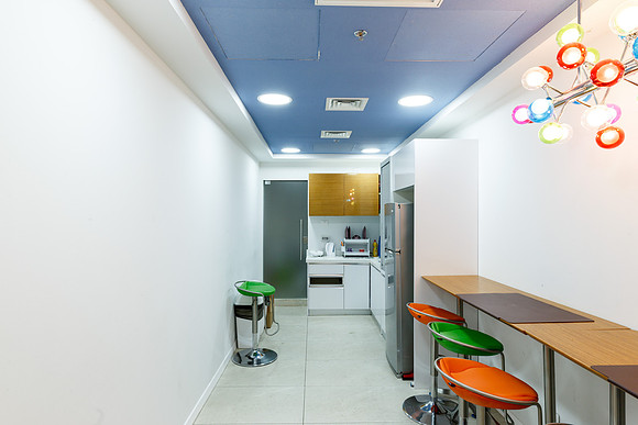 Office 2 - B.S.R - 4