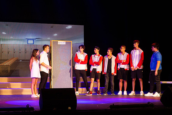 TF_LR-Glee-290621-0029