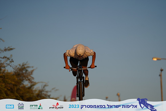 EK_ptilc23-0355