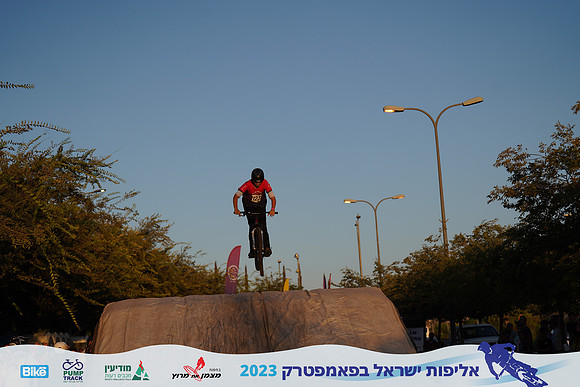 EK_ptilc23-0367