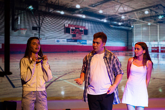 TF_LR-Glee-290621-0105