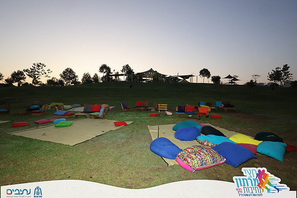 TF_NHmR24-0033