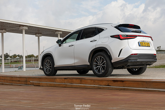 TF_Lexus-nx450h-100