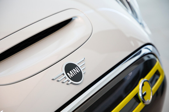 TF_mini_cooper-se-0757