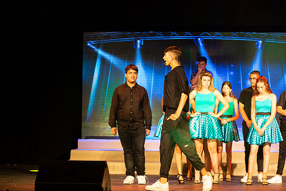 TF_LR-Glee-290621-0096