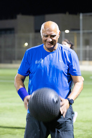 TFeder_EzeRun-nyt-0083
