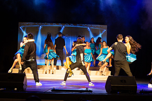 TF_LR-Glee-290621-0090