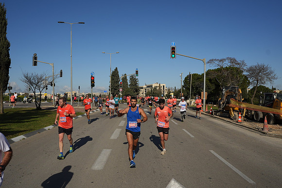 LGJ00713 ליאור