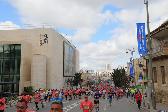 OZR_0569 עוז שכטר