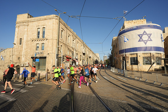 LGJ00306 ליאור דסקל