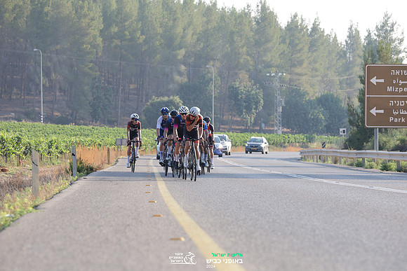 TFeder_ILC-Road24-0334