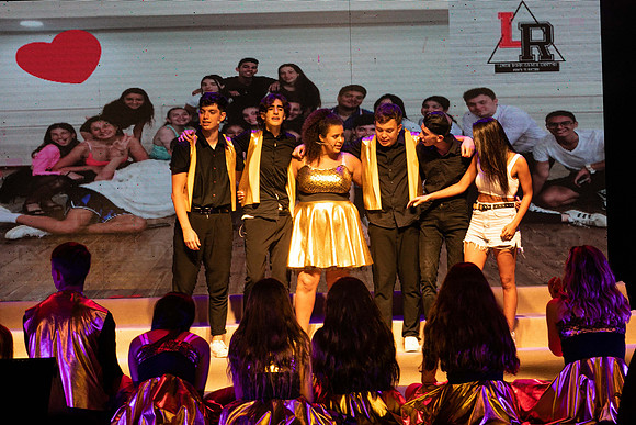 TF_LR-Glee-290621-0521