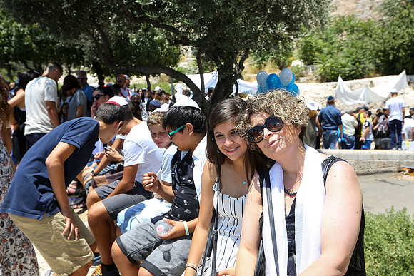בר מיצווה לאורי 7.7.16