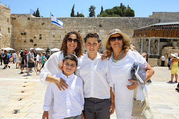 בר מיצווה לאורי 7.7.16