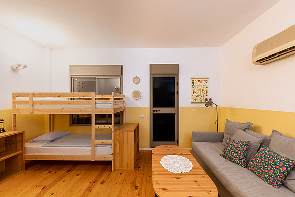 TF_BedNesher_07-20-357-