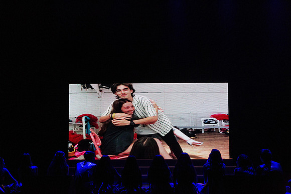 TF_LR-Glee-290621-0511