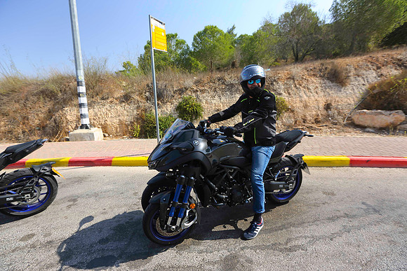 TF_Yamaha_Niken_030918-0172