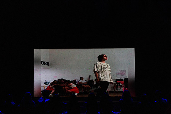 TF_LR-Glee-290621-0513
