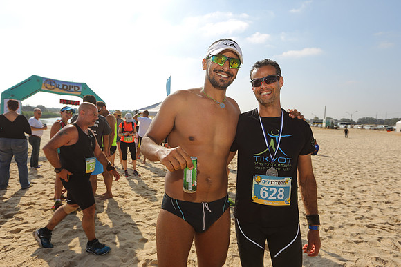 Desert 2 Sea 2017