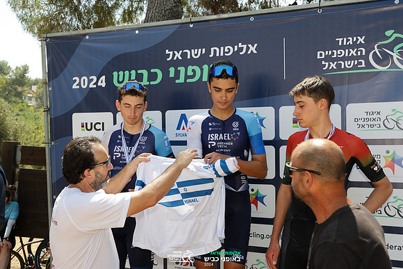 TFeder_ILC-Road24-2335