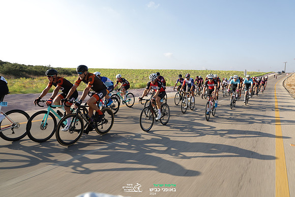 TFeder_ILC-Road24-0544
