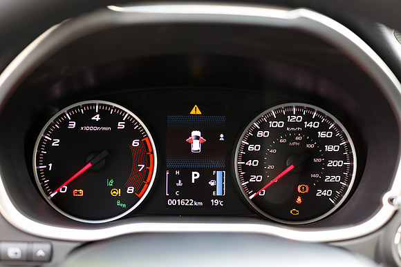 TF_eclipse-cross-0331