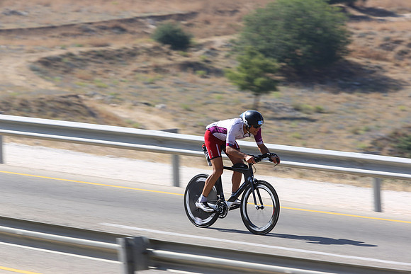 Trihard triathlon simulator