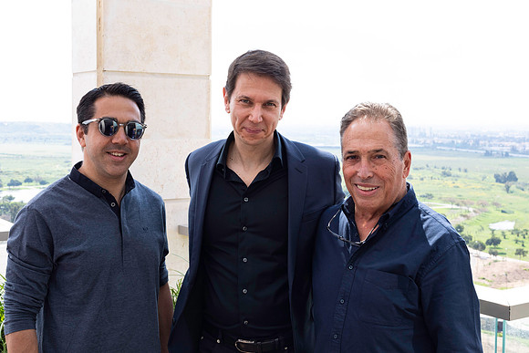 tf_eladisrael-RB_050419-0235