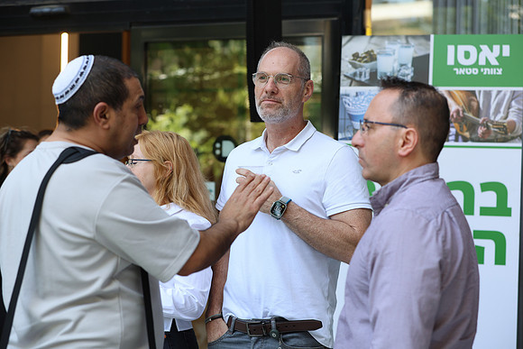 TFeder_DST-080525-0217