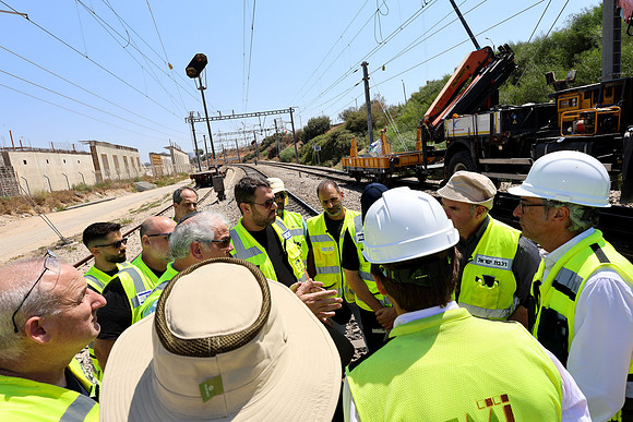 TFeder-IRW-200825-246