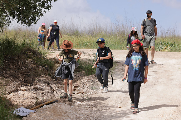 runi_Gilad_ 250404_408
