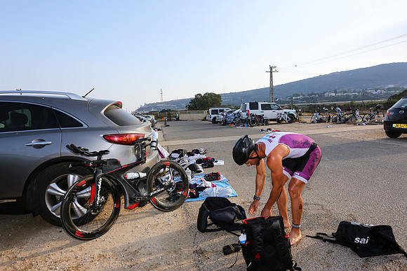 Trihard triathlon simulator