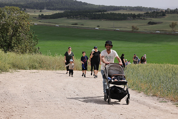 runi_Gilad_ 250404_482