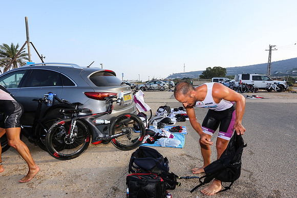Trihard triathlon simulator