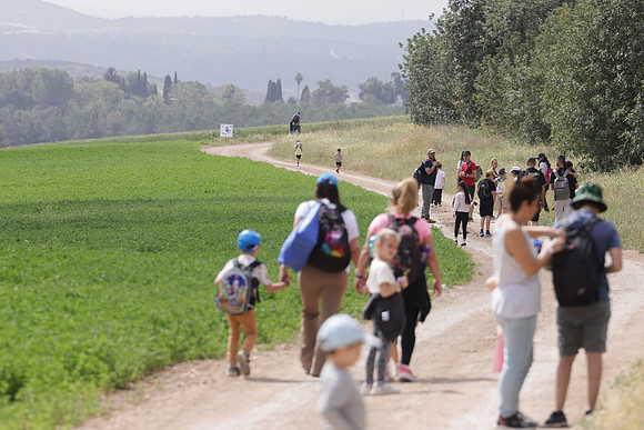 runi_Gilad_ 250404_403