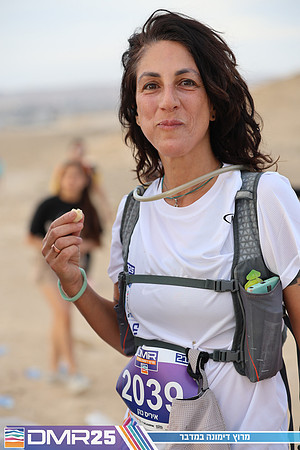TF_DMR25-0876
