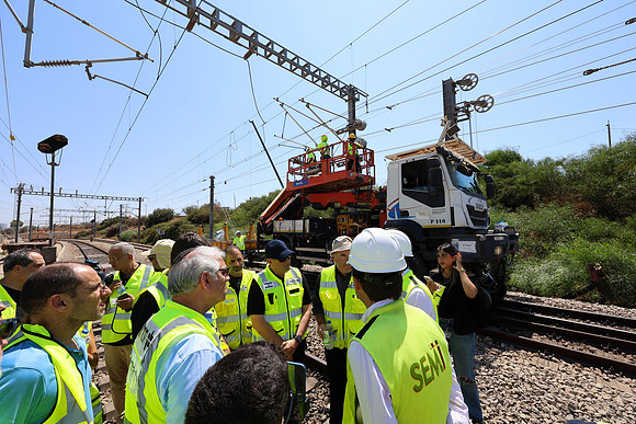 TFeder-IRW-200825-287