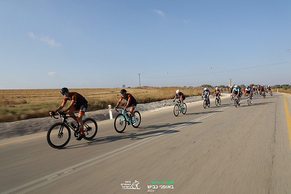 TFeder_ILC-Road24-0574