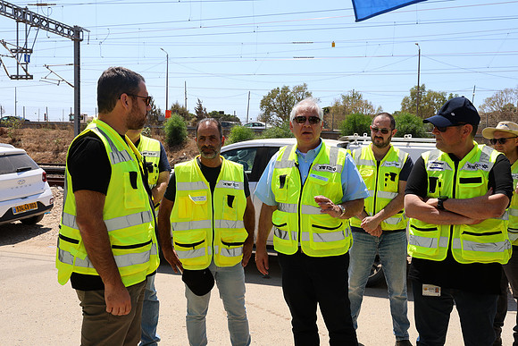 TFeder-IRW-200825-122