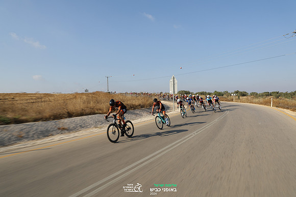 TFeder_ILC-Road24-0568