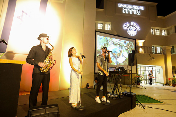 TFeder_nyt-200922-270