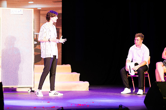 TF_LR-Glee-290621-0048