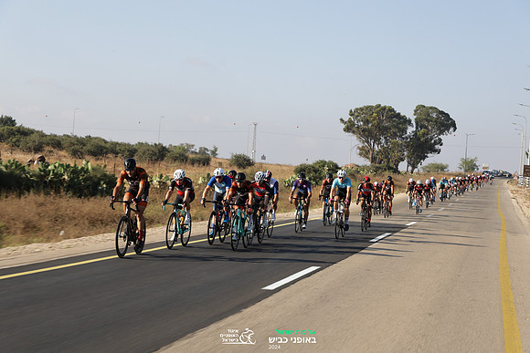 TFeder_ILC-Road24-0596