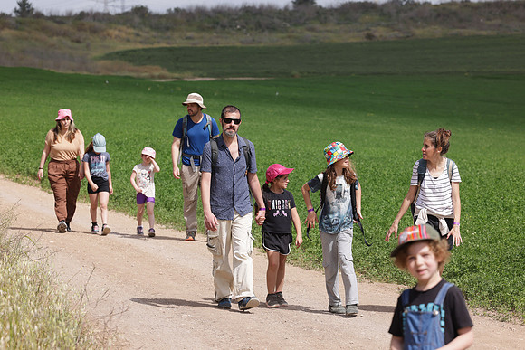 runi_Gilad_ 250404_451