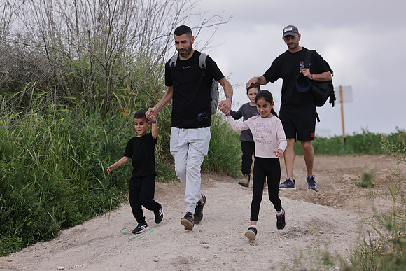 runi_Gilad_ 250404_385
