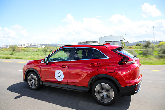TF_eclipse-cross-0430