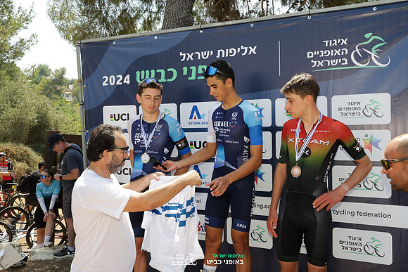 TFeder_ILC-Road24-2333