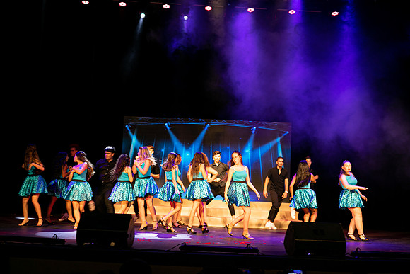 TF_LR-Glee-290621-0092