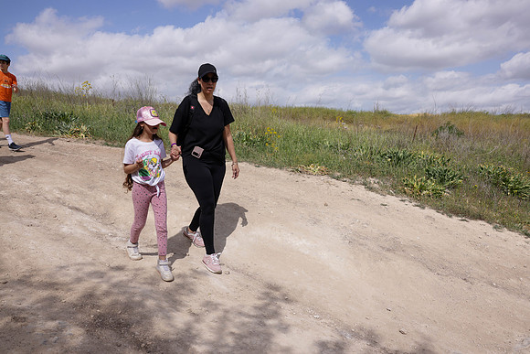 runi_Gilad_ 250404_371